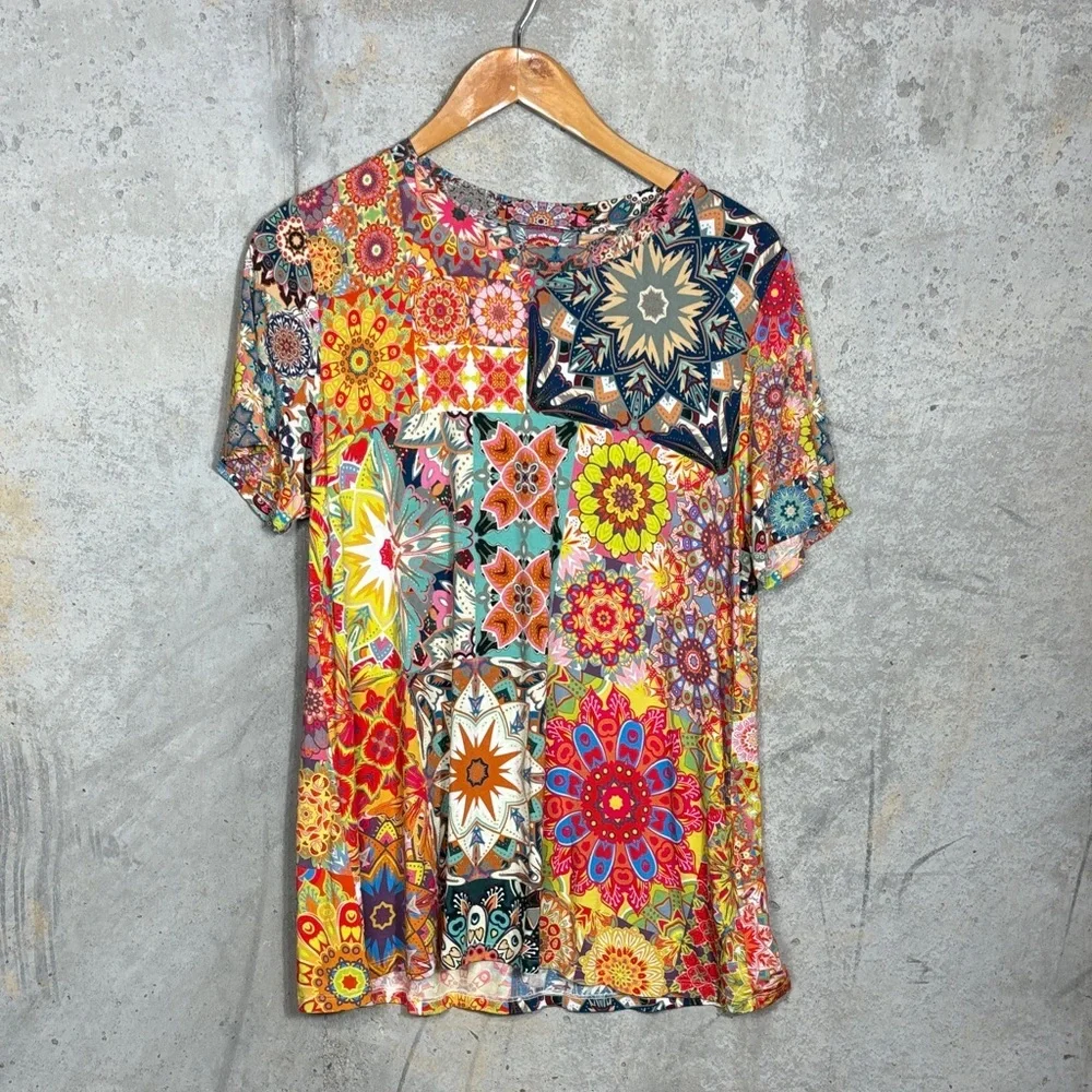 Johnny Was THE JANIE FAVORITE SHORT SLEEVE CREW NECK SWING TEE - Picture 3 of 6